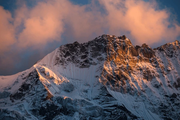 Dronagiri Trek
